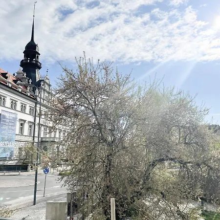 Stylish Riverside Living In The Hearth Of Downtown * Maribor